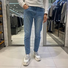 96fff04df7be4f1ad50a1e17f0d9fcc6769cc2057c578520cba843fd3bfa.jpg