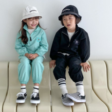 뉴발란스아노락세트