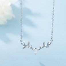 사슴뿔샹들리에