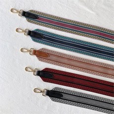 fd681b618ae7770471cc390744c58cb72f0981af9bfe0083bf55a12eaf1f.jpg