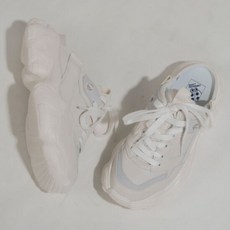 키높이뮬운동화