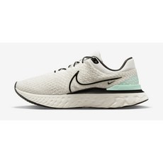 나이키인피니티런플라이니트