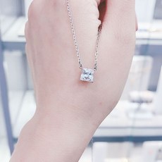 지헤중송혜교목걸이