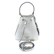 프라다사피아노버킷백