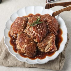 수제 돼지갈비 맛 갈비아저씨 양념목살 양념육 맛있는 양념목살, 1개, 900g