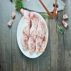[치킨테이블] 닭육수용 몸통뼈 총2kg 냉장, 1개