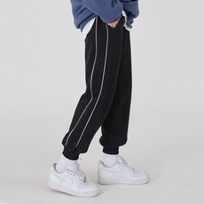 c11b2ca1c8ebb7ac9a94fb34e59002c8b53c8eefba42b6e5e43014a2064b.jpg