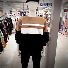 a5a6f2b7d69c6db82572db27965f8bdc289ea730da175ef78b07d2132bbb.jpg