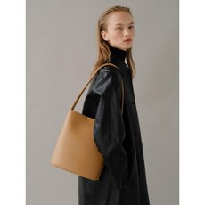 [로서울] [11/28순차출고]Medium Mug shoulder bag Yellow ochre