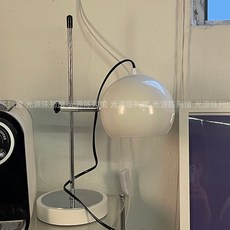 바우하우스단스탠드