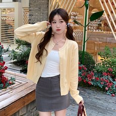 제이로그 베이직 니트 라운드넥 가디건 유어즈 이로그 베이직 니트 라운드넥 가디건 유어즈