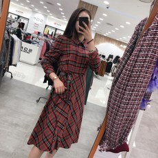b97d8554ff347bfcff2fdbcdbe83aa82bc59bdc3322db585ab35ce36fe6e.jpg