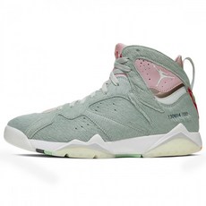 [미국 직구]AIR JORDAN 7 RETRO SE Basketball Shoe CT8528-002