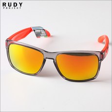 bc425e270e149c0fb4d9ad57a1916db9168cce895bad9738bcfec2e41e8f.jpg