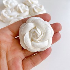 화이트 카멜리아 코사지 미디엄 5.5cm 10p