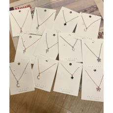 미니큐빅목걸이