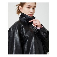 씨씨콜렉트 CC콜렉트 페이크레더 싱글하프 자켓 C241PSF512
