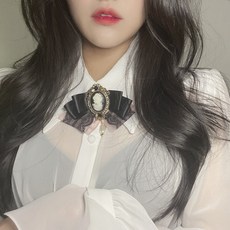 레이스리본브로치