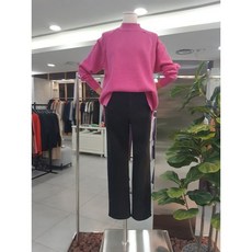 c4bf718fa4968bf06a659a3dcbbe39b833de60cb0c25489d132c5e355ae0.jpg