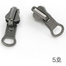 db133a552866231dd300f2729195c6cade3d436e0fa8575367aecb2d883c.jpg