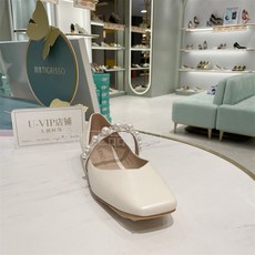 b8bb8e2383eceebcebbbb1cd0a4b89ce59b939e252212f3ed3c107be6cb8.jpg