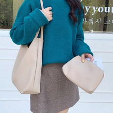 ade41f4dede49ecd402ff79cf18c23fa5c462aac61c318d1fdbd381e5959.jpg