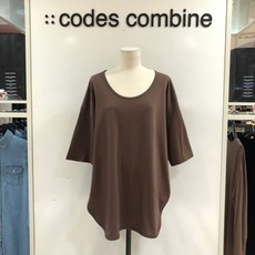 453b264d98300873fbfeeaca5fa52692c119c9fd20cdf6a7c87bc9ebb6e6.jpg