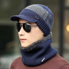 패딩방울모자