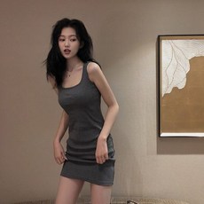 70b87e9c2bfe200264156ed333e0797547a33a371e261d1f54ed46eff48d.jpg
