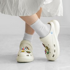 비비안웨스트우드쪼리