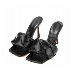 보테가베네타뮬