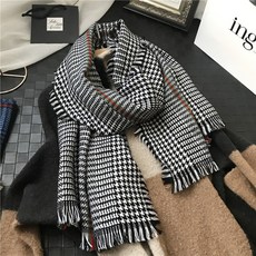 캐시미어머플러 100양모 스카프 여성겨울 하운드투스무늬 체크 태슬 두꺼운 코디하기쉬운 숄 두꺼운털 봄가을