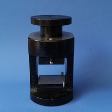 f5e1b218b37217473c69c0b7c82fe215b31a39f072a15f94fc7885f5dbdd.jpg