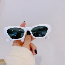 캣츠아이안경