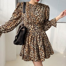 fbdeca09267114c4d2ac1cd6ed6caf56204de7bf9846a2ba22073c95717e.jpg