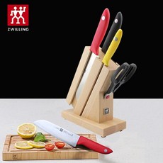 eca323d3535f772a7682e8b2b9f6fdcc816cb2a84d1df480813bd710aee9.jpg