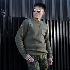코만도스웨터