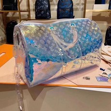 LV. 프리즘 19ss 키폴 50size.