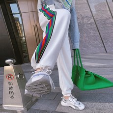 9f7a398ab1d725c41060ad08d4fec75693c25730fb915c3c31842d025db0.jpg