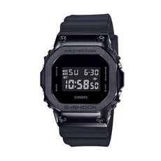 지샥G-SHOCK 남성 올블랙 우레탄시계 GM-5600B-1