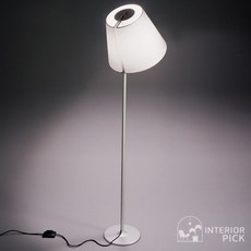 아르떼미데장스탠드