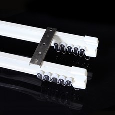 굴곡커튼레일