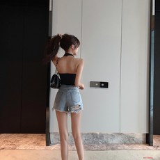 15e646ca239192264e6f62af13b4395f329a9e6e2d41522dc0b89553f36d.jpg