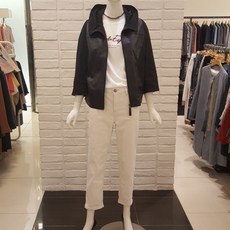 c7dd921325a24d2640fe9ad6f23ee340f4b91e06b8c8ca3bf3a4dc535df2.jpg