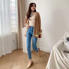 d87257040a53d0bb7fd63c711544850757c86a3c2d3631da94329a863fb9.jpg