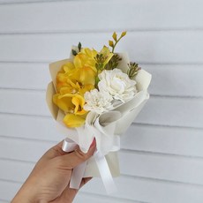 조화 납골당 추모 성묘 미니 꽃다발 다알리아 프리지아, 프리지미니꽃다발, 1개
