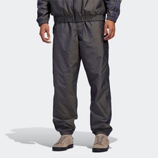 아디다스스케이트보딩