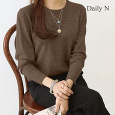 데일리앤 마론드 라운드넥 베이직 니트 티셔츠