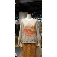 뉴코아강남오즈세컨 프린트러플티셔츠O21j9tto572w
