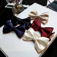 턱시도나비넥타이